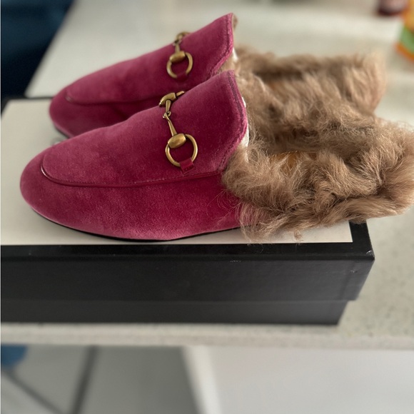 Gucci Magenta Princetown Mules - Picture 2 of 10